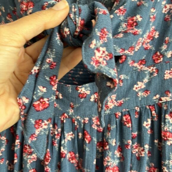 American Eagle Outfitters Floral Front Tie Long Sleeves Dress - Picture 9 of 9